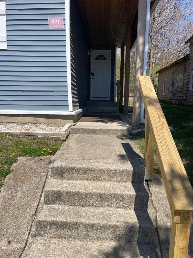 Modern Farmhouse 3 Bed, 2 Bath Apartment, Sleeps 7, Lots Of Space, Steps To Downtown, Honeywell & Eagles Theater Wabash Luaran gambar
